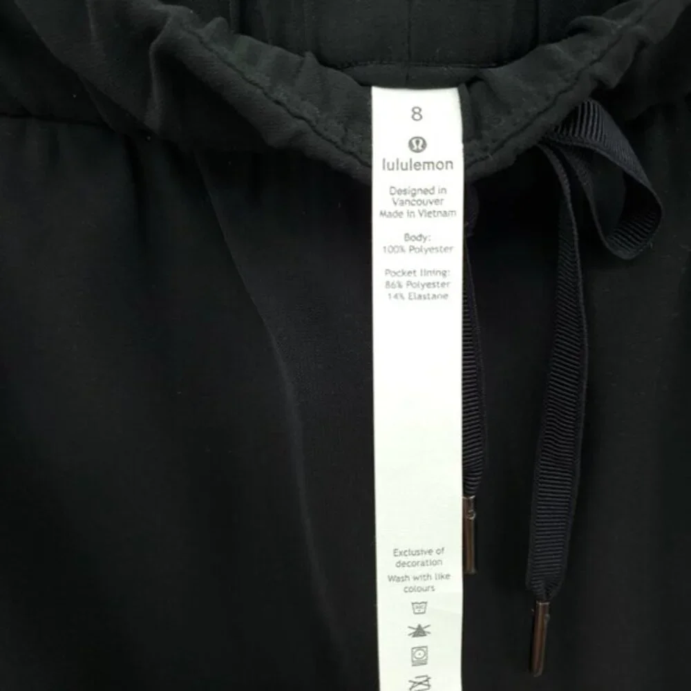 Lululemon On The Fly Skirt *Woven 8 Black